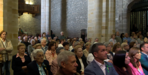 Fieles Misa Santo Toribio