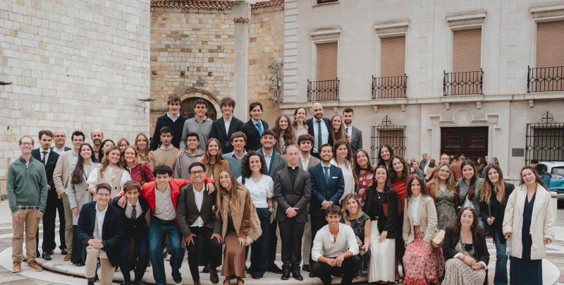 Abel en la ordenación de Juanjo Conde