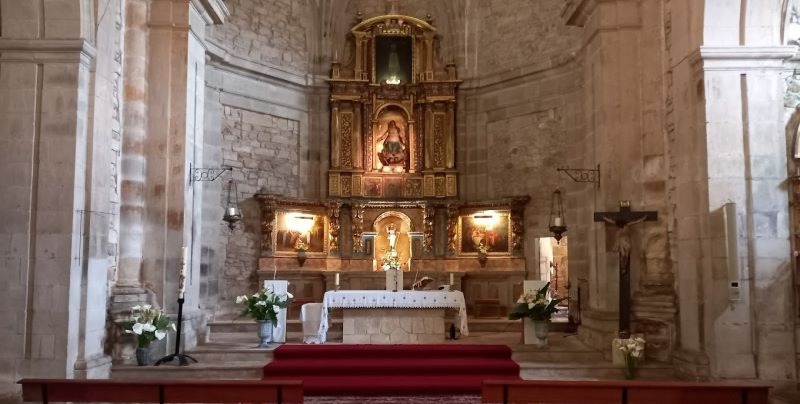 Altar de la parroquia de Galizano
