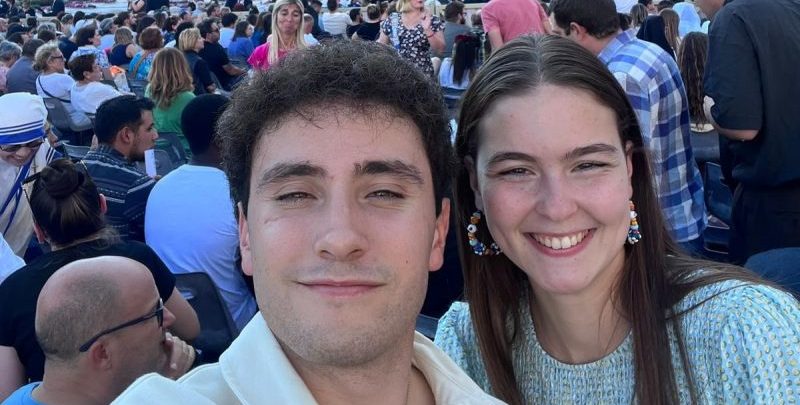 Andrés García y novia en Jubileo Esperanza Roma