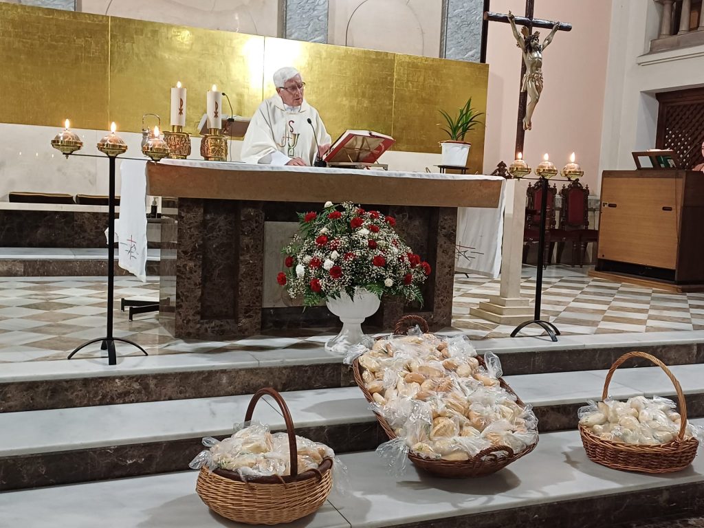 Misa san Antonio Capuchinos Santander