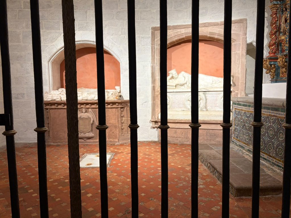 Capilla de los Corro iglesia de San Vicente de la Barquera