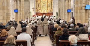 Catedral misa crismal público