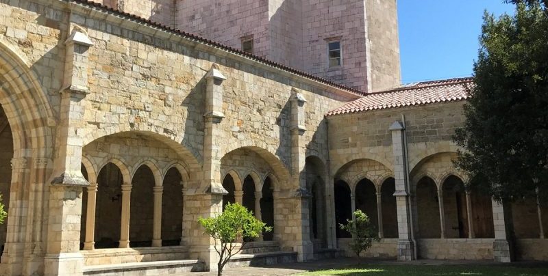 Claustro catedral Santander