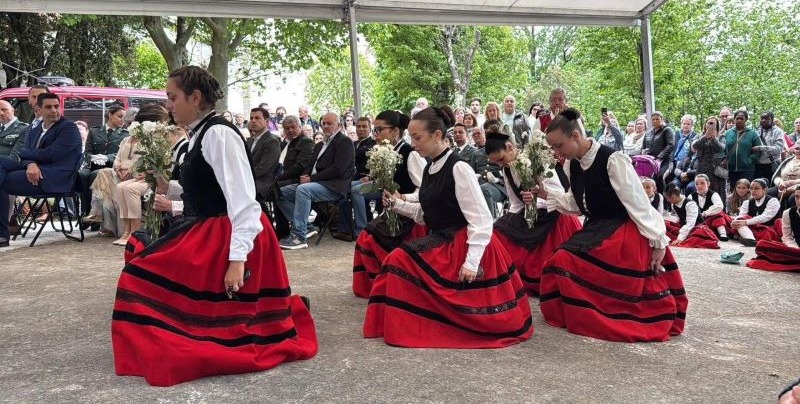 Grupo Danzas Virgen Cantonad