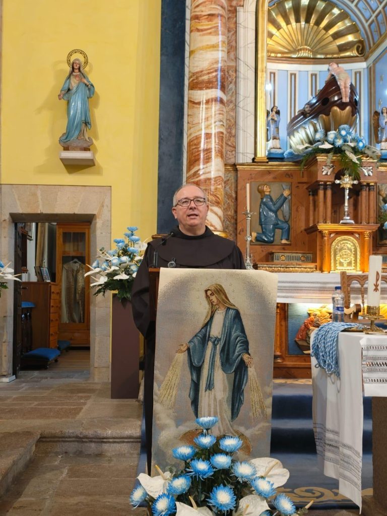 Testimonio del padre Ielpo en San Vicente de la Barquera