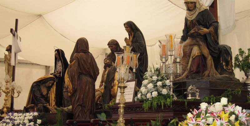 Pasos carpa Semana Santa