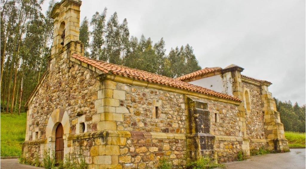 Ermita de San Cipriano en Oruña de Piélagos