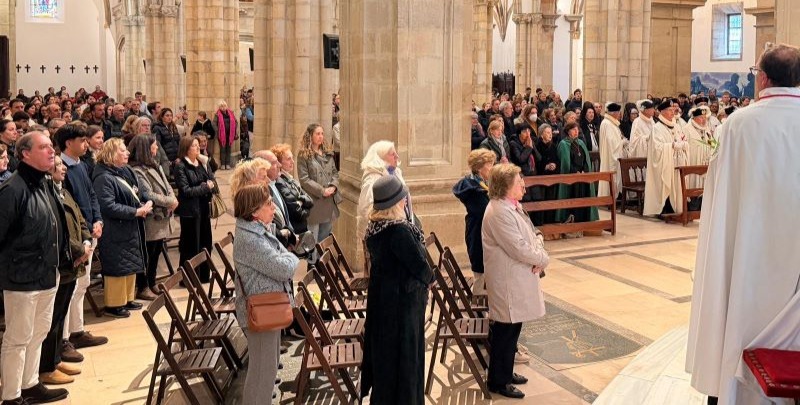 Fieles Misa Cena del Señor