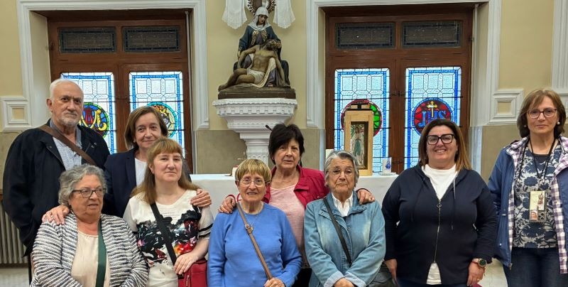 Grupo de oración por los enfermos en el Valle de Mena