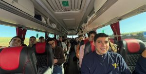 Jóvenes peregrinos cántabros junio 2026