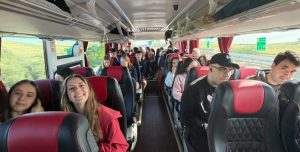 Jóvenes peregrinos cántabros junio 2026