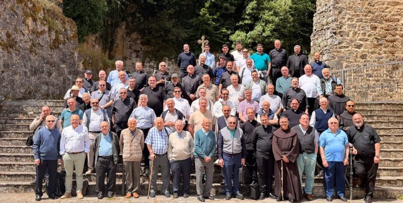 Sacerdotes convivencia fin de curso Santo Toribio de Liébana