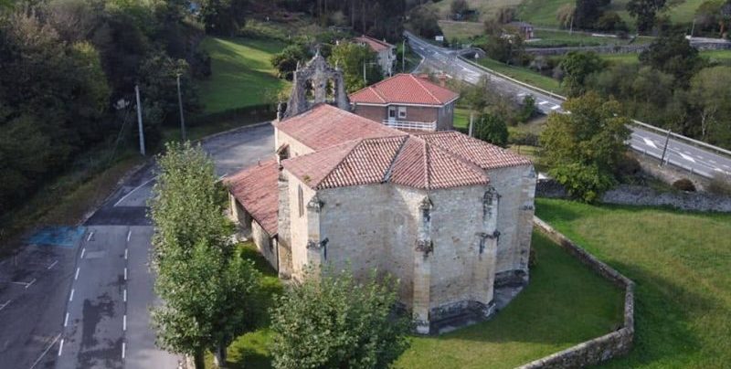 Iglesia de San Andrés en Ambrosero