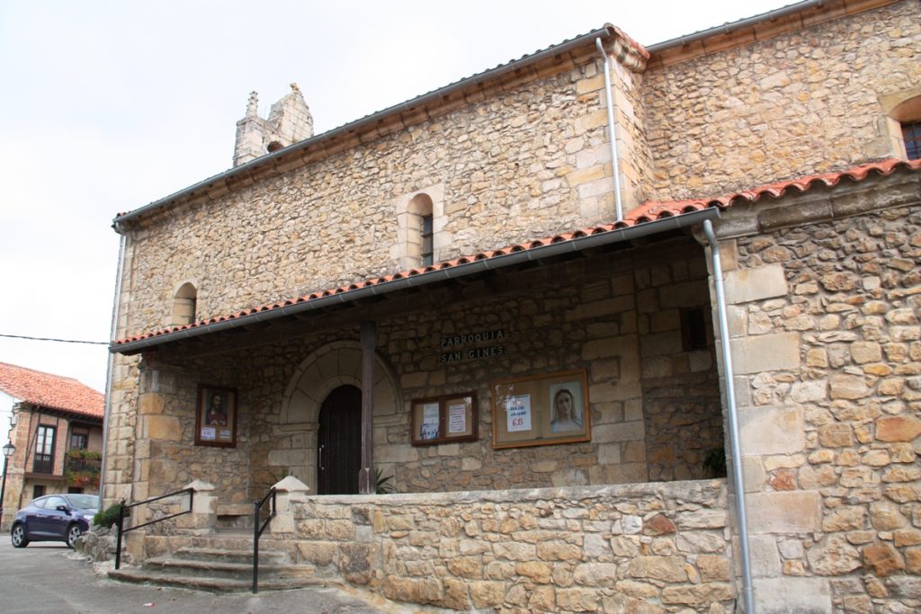 Iglesia parroquial de Cerrazo