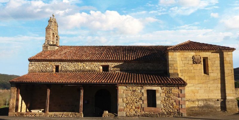 Iglesia de Santa Cecilia en Toranzo