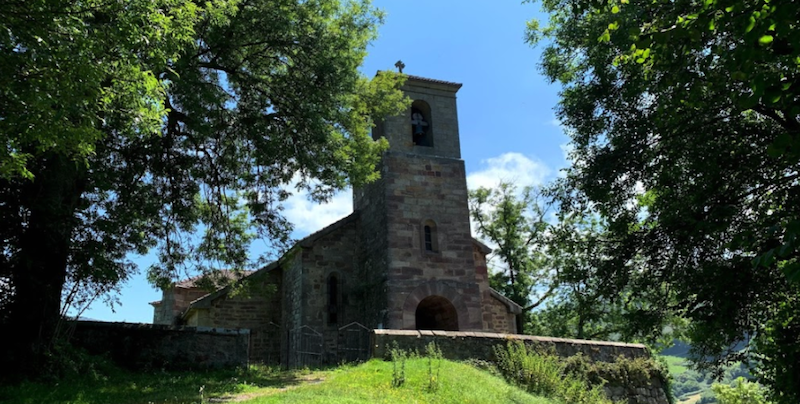 Parroquia San Miguel de Pesquera