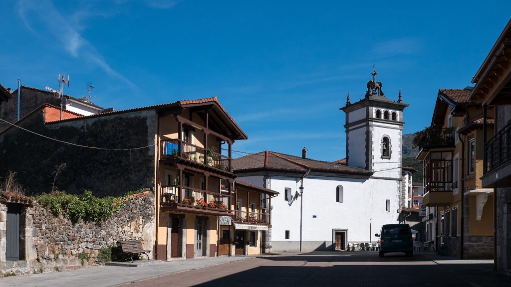Iglesia San Pedro en Ramales