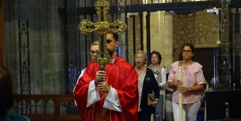 Procesión Lignum Crucis