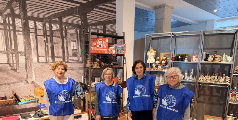 Mercadillo Manos Unidas 2026 voluntarias