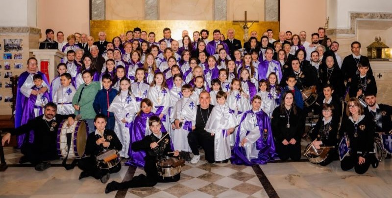 Miembros cofradía del Amor