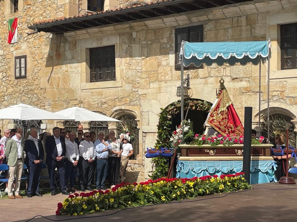 Misa de campaña en la fiesta de la Virgen de Latas