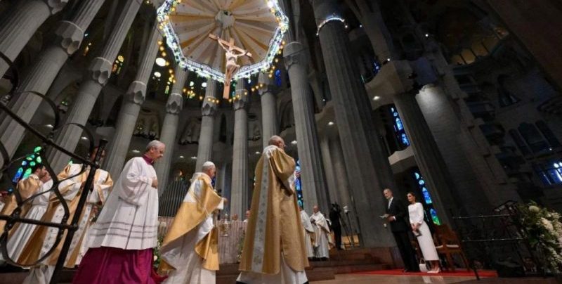 Misa basílica Sagrada Familia