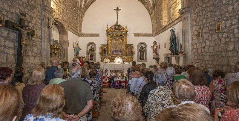 Misa ermita Virgen de las Nieves de Tanos