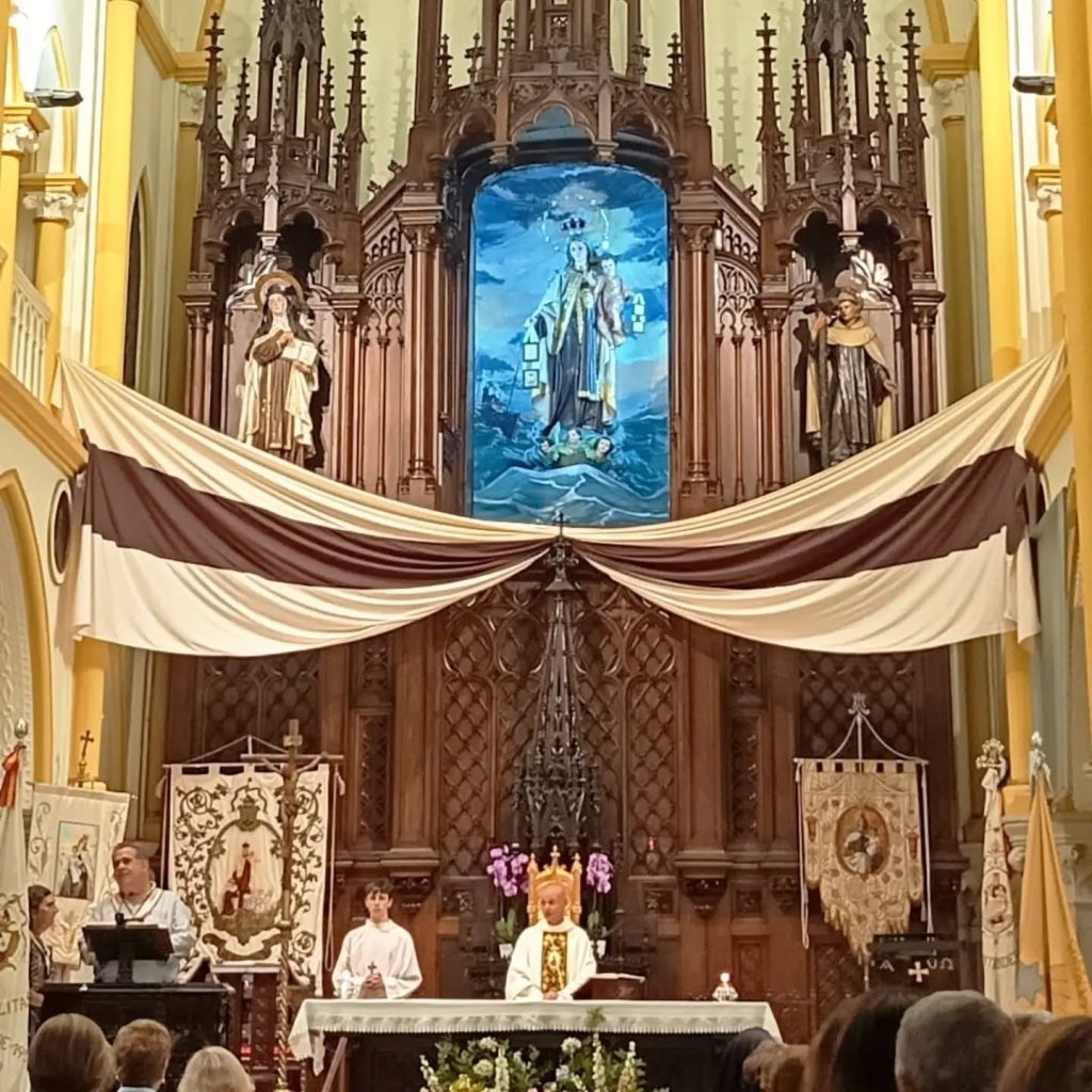 Fiesta del Carmen en la parroquia del Carmen y Santa Teresa