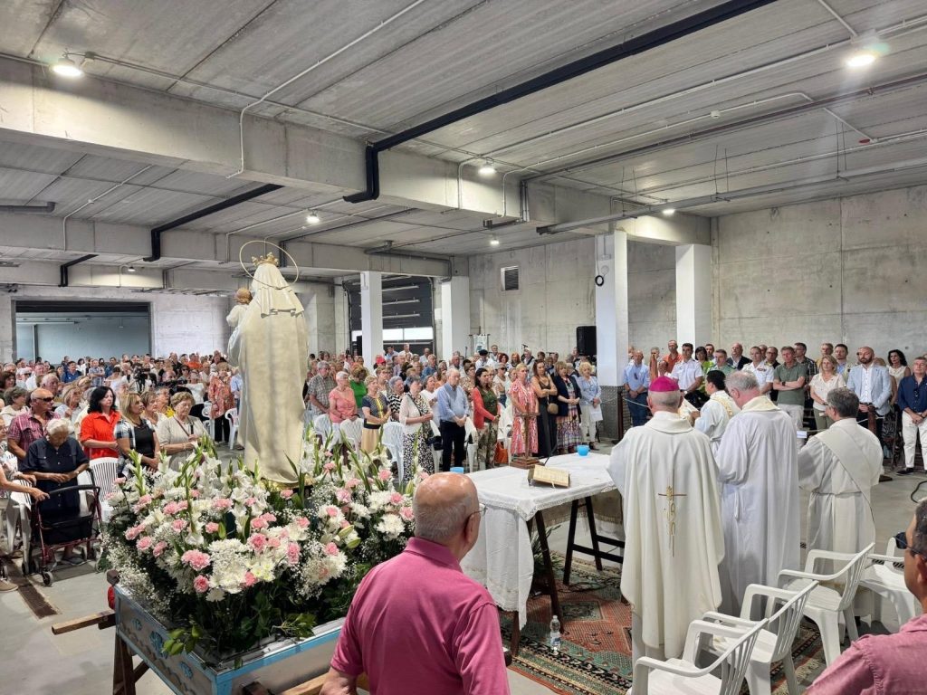 Misa monseñor Arturo Ros Virgen del Carmen Laredo