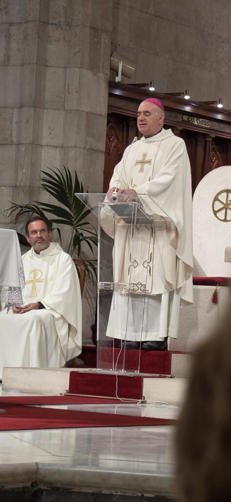 Misa Arturo Ros en la catedral de Santander