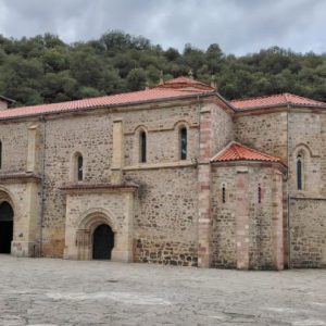 Monasterio de Santo Toribio de Liébana
