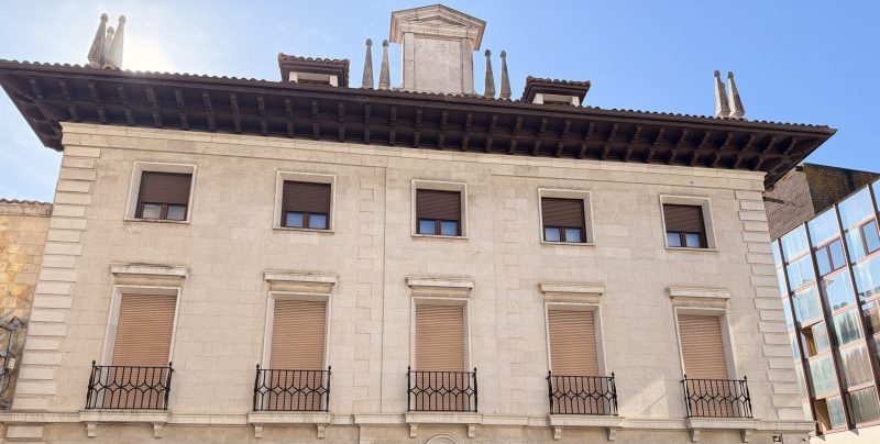 Fachada Obispado Santander