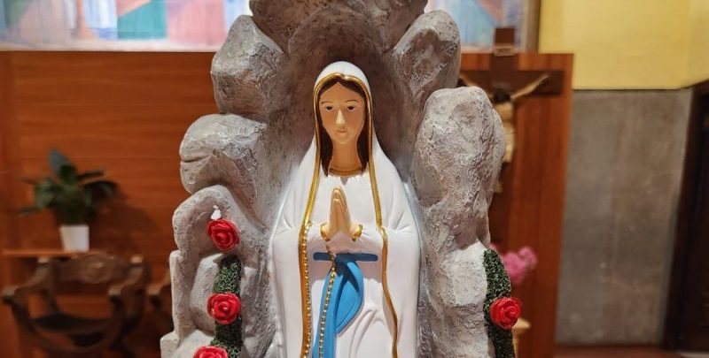 Imagen Virgen de Lourdes Villasana de Mena