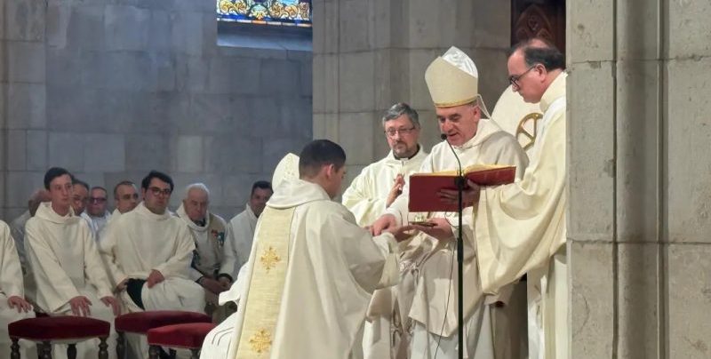 Ordenación presbiteral de Eliar