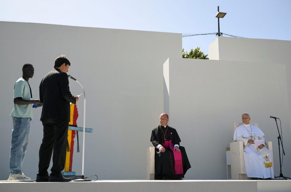 Papa encuentro migrantes Tenerife