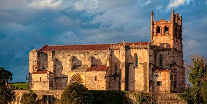 Parroquia de San Vicente de la Barquera