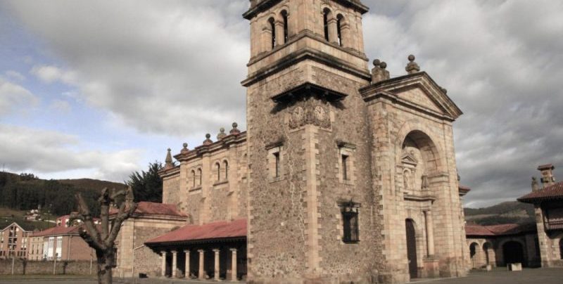 Parroquia San Vicente Mártir de Corrales