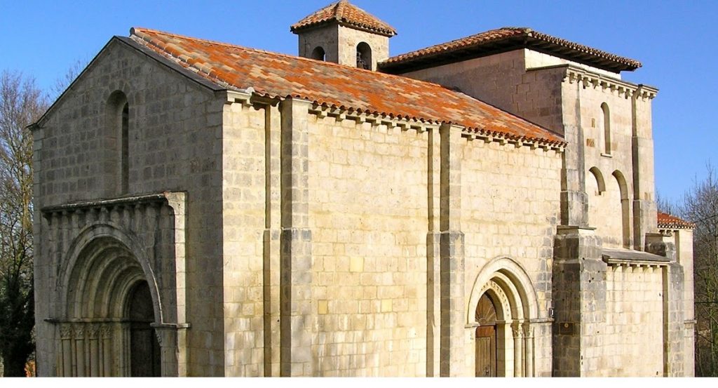 Parroquia de Santa María en Siones