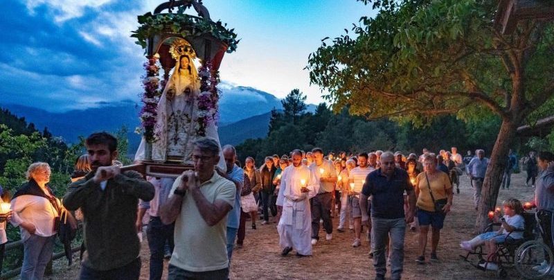 Procesion nocturna Virgen de Valmayor