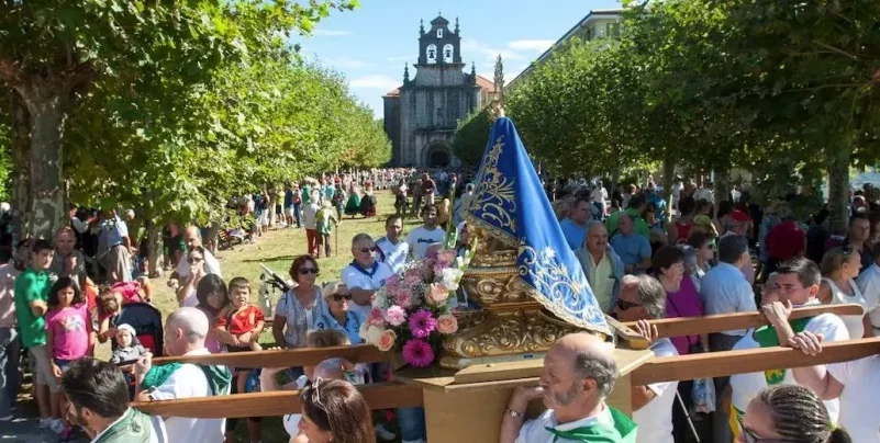 Procesión con la Virgen Bien Aparecida