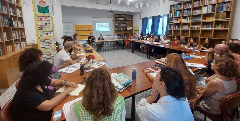 Sesión de protección a menores en el colegio del Barrio Pesquero