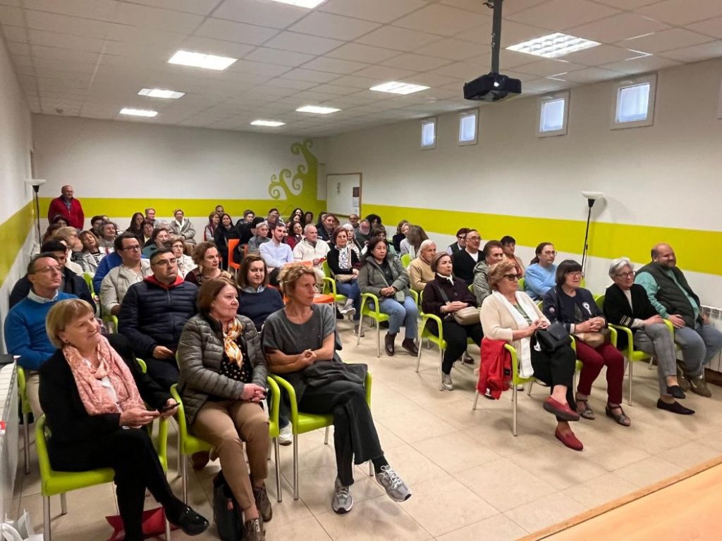 Reunión de equipos de Cáritas Torrelavega