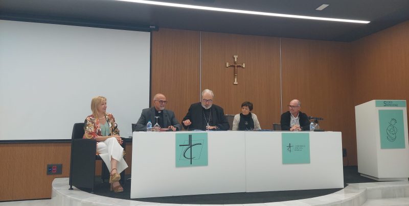 Reunión protección menores CEE