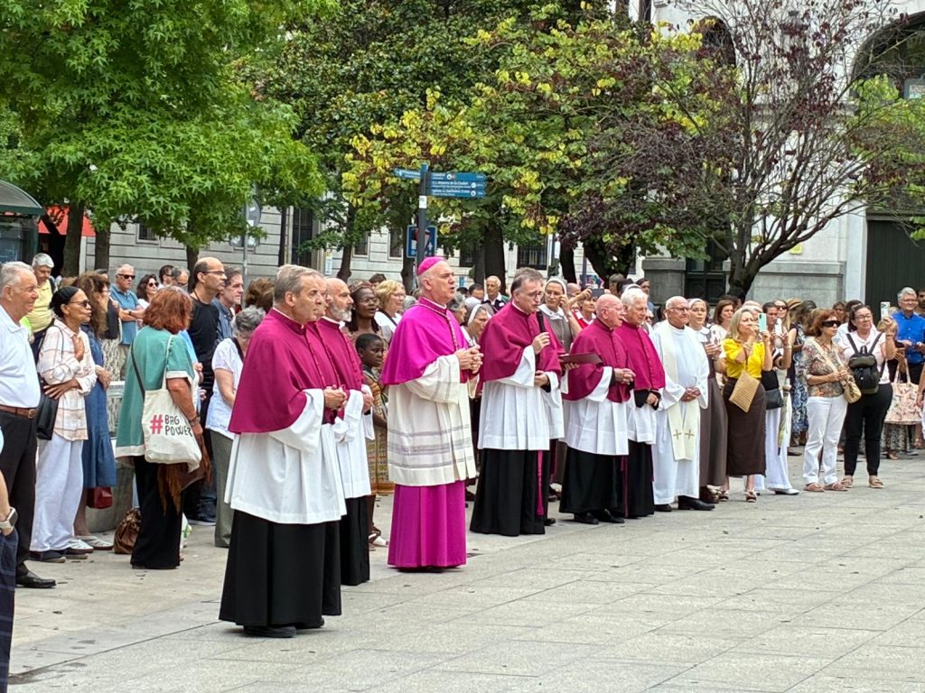Rezo Ángelus Plaza Atarazanas