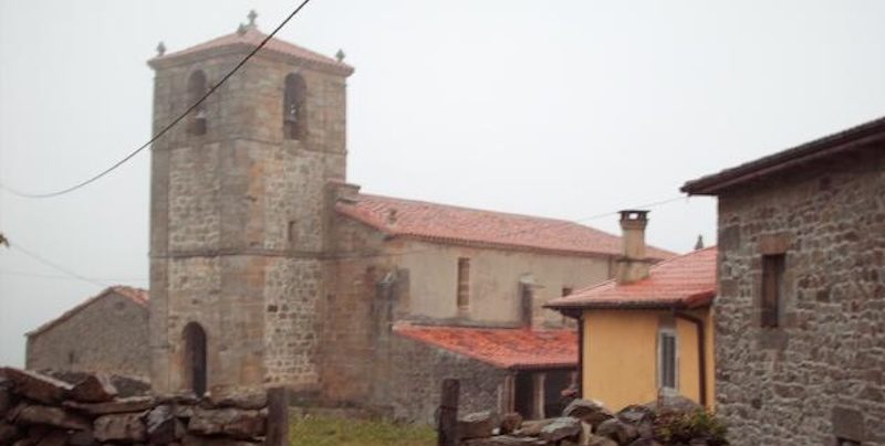 Iglesia de San Miguel de Luena