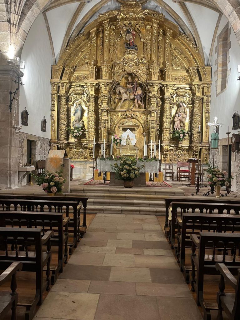 Iglesia parroquial de San Martín en Cabezón de la Sal