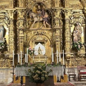 Iglesia parroquial de San Martín en Cabezón de la Sal