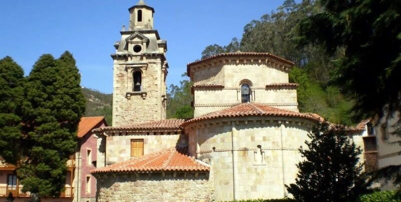 Iglesia San Miguel de Puente Viesgo