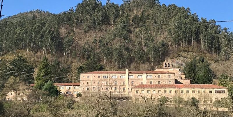Panorámica del santuario de las Caldas